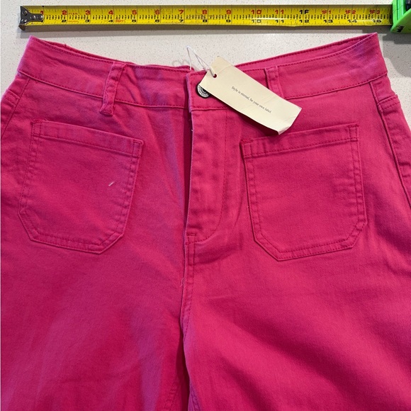 NWT luvamia Vibrant Pink Flared Stretch Denim Pants Size Large - Picture 6 of 9